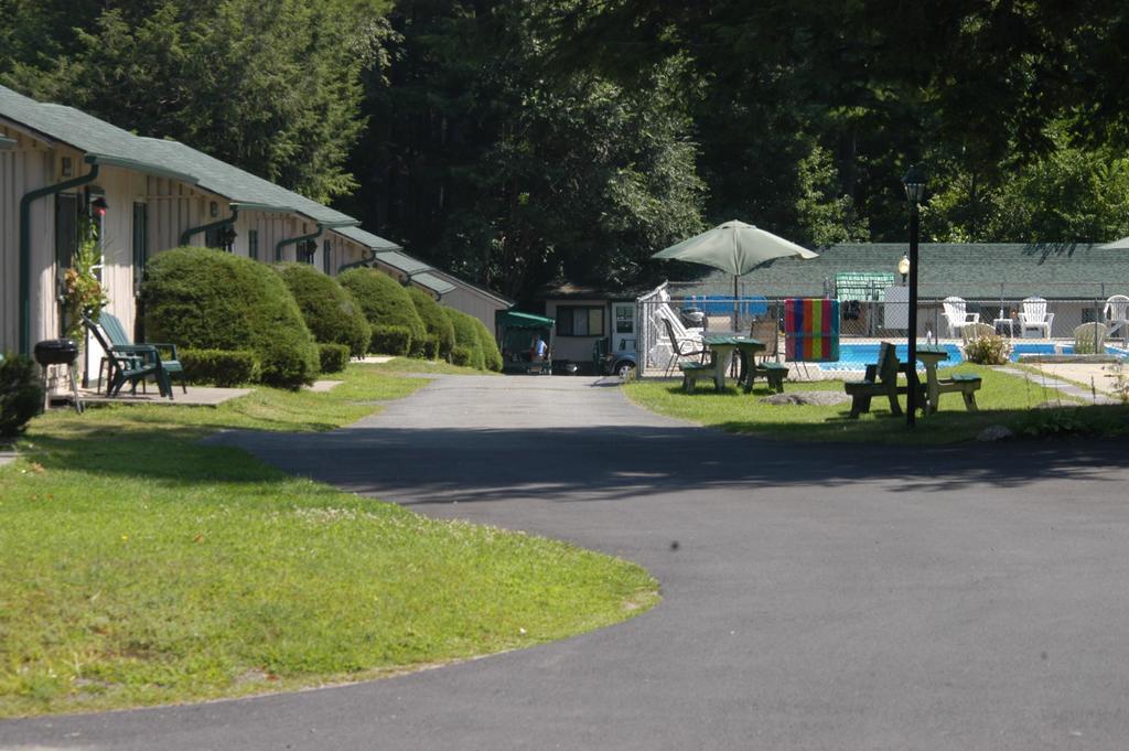 Lincoln Log Colony Hotell Lake George Eksteriør bilde