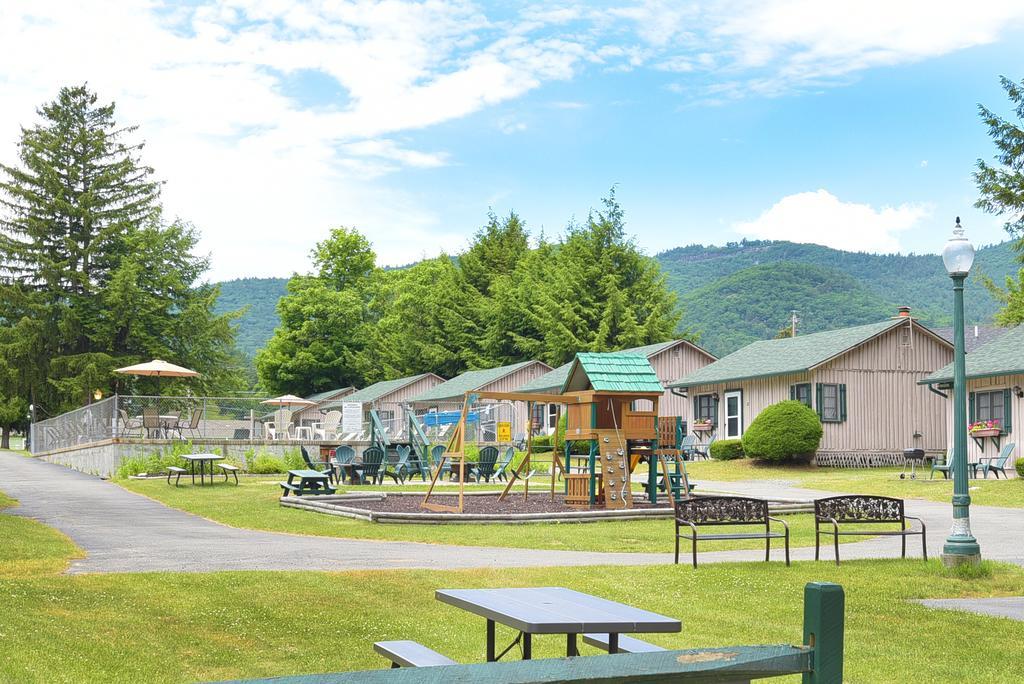 Lincoln Log Colony Hotell Lake George Eksteriør bilde